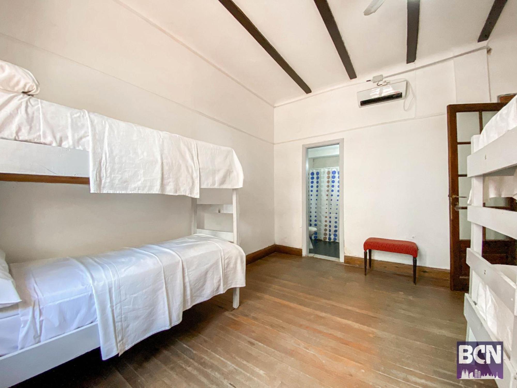 Barcelona Hostel Mar del Plata Exterior photo