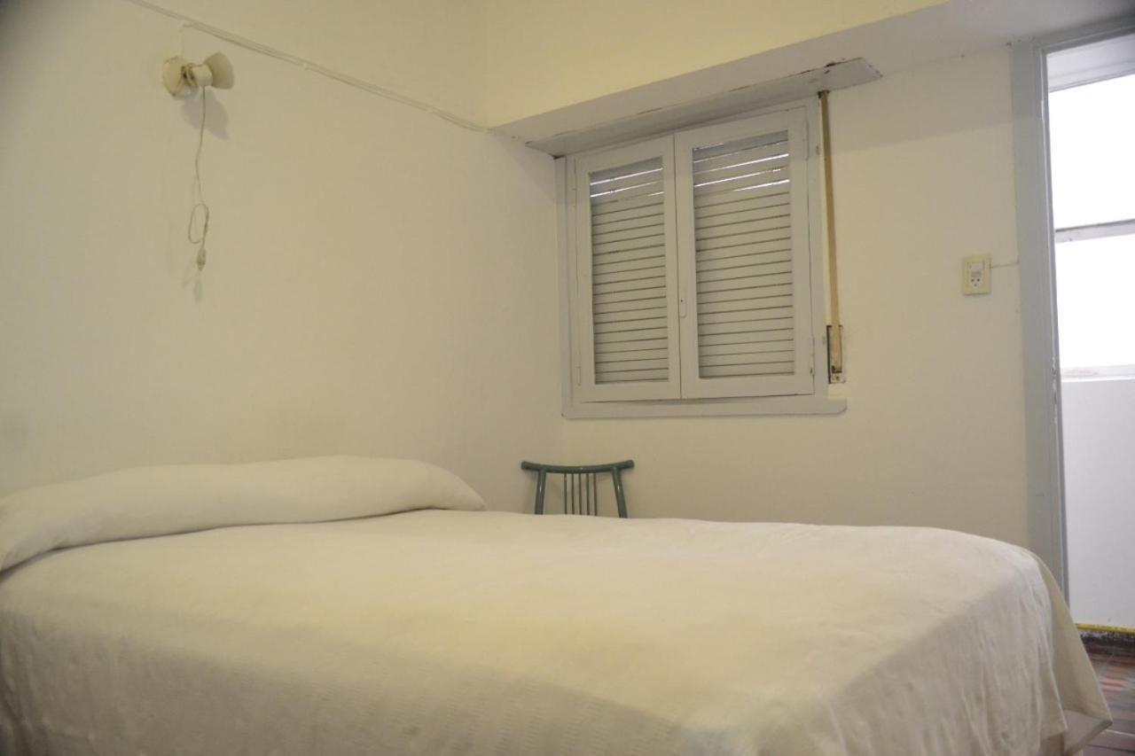 Barcelona Hostel Mar del Plata Exterior photo